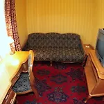 Aparthotel Dedek Park - Historyczny Dworek W Pieknym Parku Skaryszewskim Obok Stadionu Narodowego