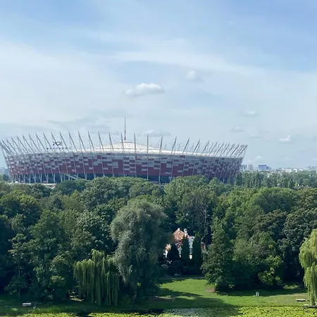 Hotel apartamentowy Dedek Park - Dworek W Pięknym Parku Skaryszewskim Obok Stadionu Narodowego Warszawa