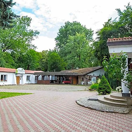 Dedek Park - Historyczny Dworek W Pieknym Parku Skaryszewskim Obok Stadionu Narodowego 3*