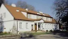 Dedek Park - Historyczny Dworek W Pieknym Parku Skaryszewskim Obok Stadionu Narodowego 3*