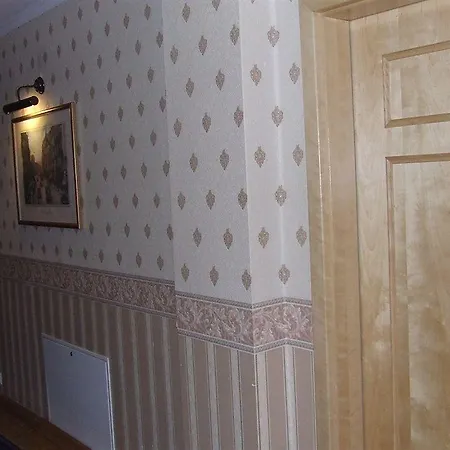 Dedek Park - Historyczny Dworek W Pieknym Parku Skaryszewskim Obok Stadionu Narodowego Appart hôtel Varsovie