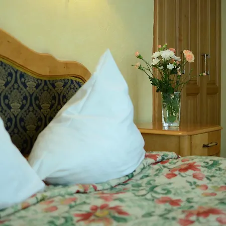 Dedek Park - Historyczny Dworek W Pieknym Parku Skaryszewskim Obok Stadionu Narodowego 3* Varsovie