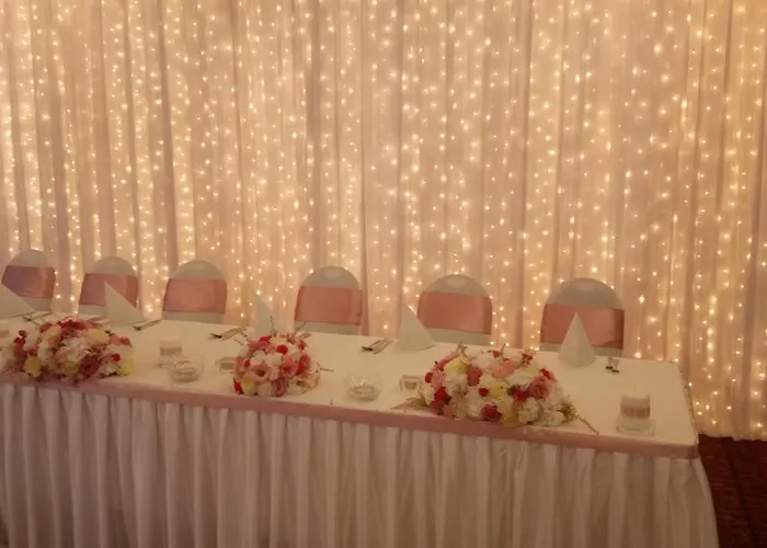 Dedek Park - Historyczny Dworek W Pieknym Parku Skaryszewskim Obok Stadionu Narodowego 3* وارسو