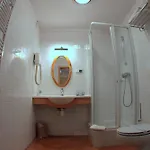Dedek Park - Historyczny Dworek W Pieknym Parku Skaryszewskim Obok Stadionu Narodowego Aparthotel 3*
